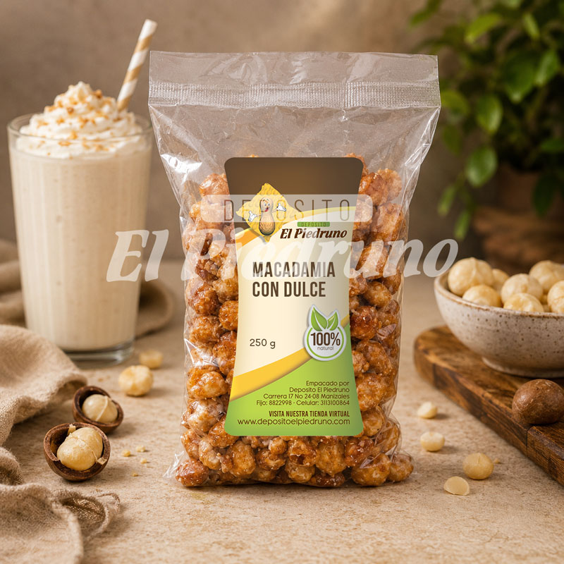 Macadamia-con-dulce-Deposito-el-Piedruno-250g Macadamia con Dulce 250 g Depósito El Piedruno, nueces de macadamia caramelizadas con textura crocante, ideales como snack gourmet o para acompañar postres y bebidas.